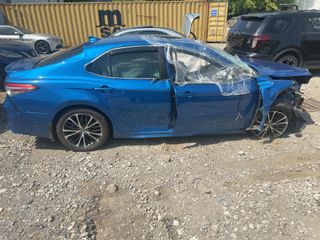 2019 Toyota Camry SE - Exterior Side Passenger